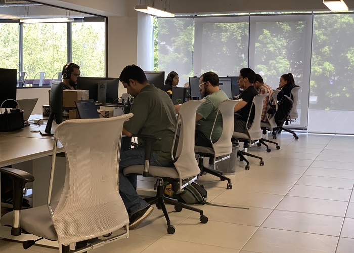 Navigating the Boom of Call Center Services in Mexico